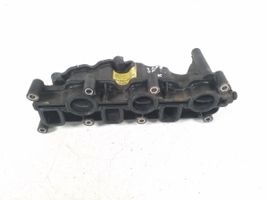  Intake manifold 