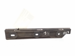  Rear bumper bracket 