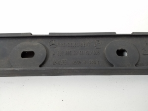  Rear bumper bracket 