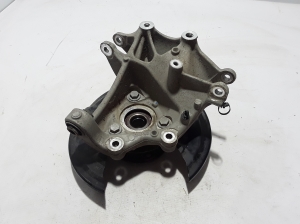  Rear hub 