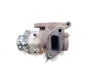  EGR valve 