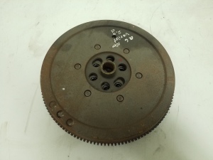  Clutch flywheel 