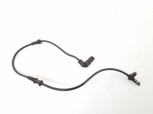  ABS sensor front 