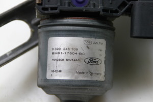  Windshield wiper motor 