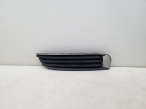  Front bumper lower grille 