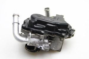  EGR valve 