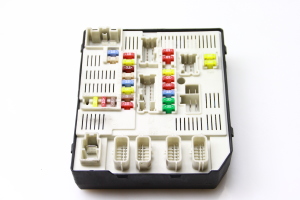  Fuse blocks 