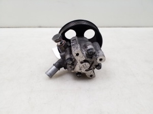  Power steering pump 