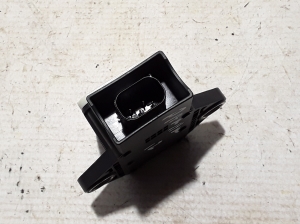  Accelerator pedal sensor 