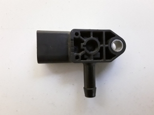  Exhaust gas sensor 