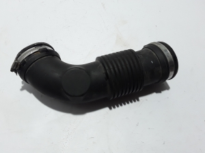  Air intake hose 