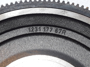  Clutch flywheel 