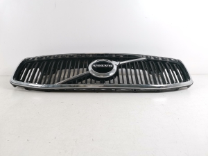  Grille avant 