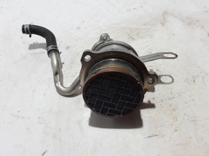  EGR valve cooler 