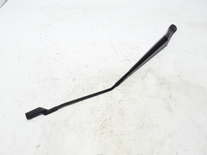  Windshield wiper blade 