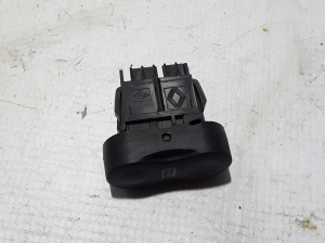  Rear window defroster switch 