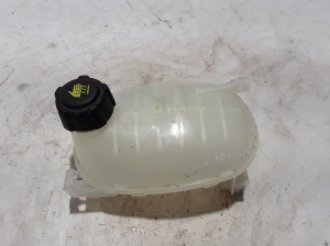  Tank for coolant 