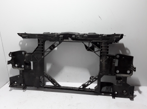  Front frame and its details 