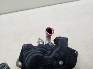  EGR valve 