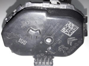  Accelerator valve 