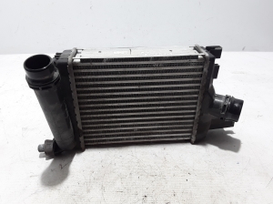  Intercooler radiator 