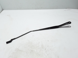  Windshield wiper blade 