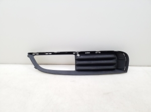  Front bumper lower grille 