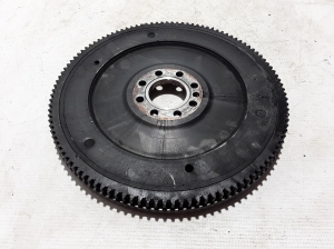  Clutch flywheel 