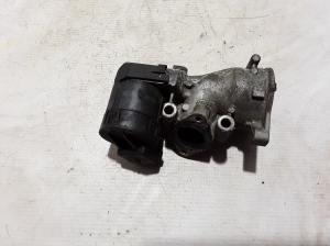  EGR valve 