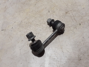  Rear stabilizer link 