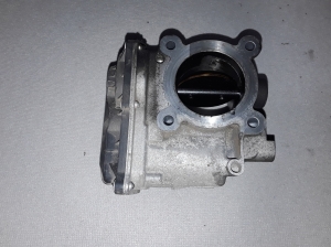  Accelerator valve 