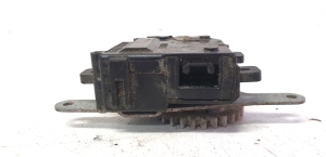  Interior shoulder valve motor 