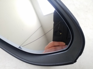  Side mirror and its details 