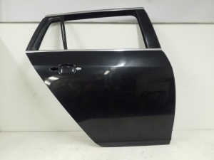  Rear side doors and their parts 