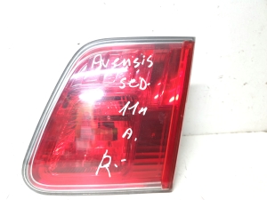  Rear light on cover 