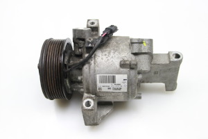  Air conditioner compressor 