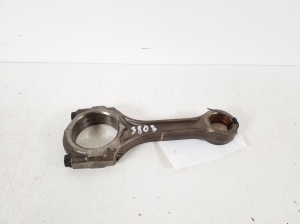  Connecting rod 