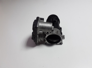  Accelerator valve 