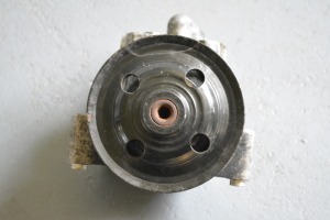  Power steering pump 