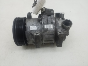  Air conditioner compressor 