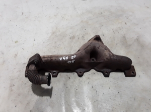  Exhaust manifold 