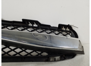  Front bumper fog lamp cover 