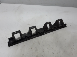  Rear bumper bracket 