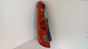  Rear corner lamp 