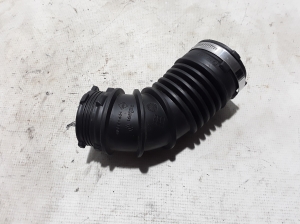  Air intake hose 