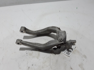  Bracket for front shock absorber 