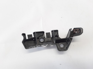  Front bumper bracket 