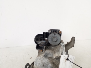  EGR valve 