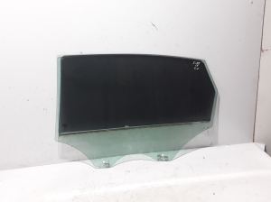  Glass rear side door 