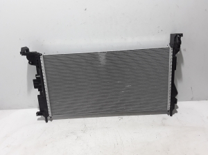  Cooling radiator 